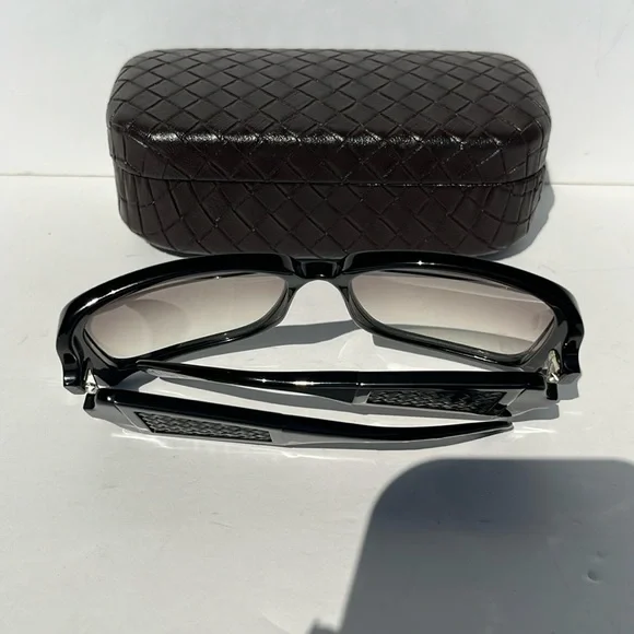 Auth. Bottega Veneta Black/Brown Intrecciato Leather Sunglasses ~ BV90/S 807 Auth. Bottega Veneta Black/Brown Intrecciato Leather  main image 3